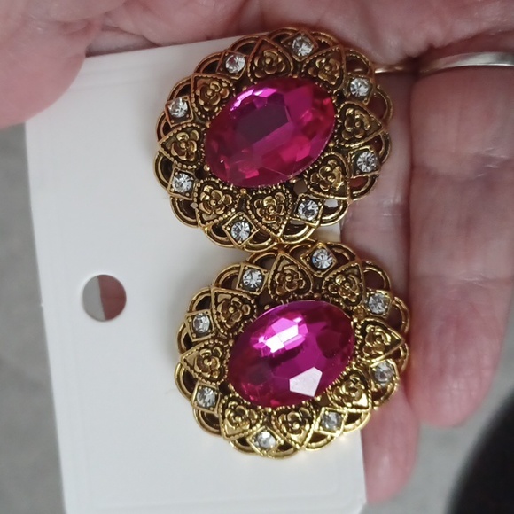 '09' earrings Jewelry